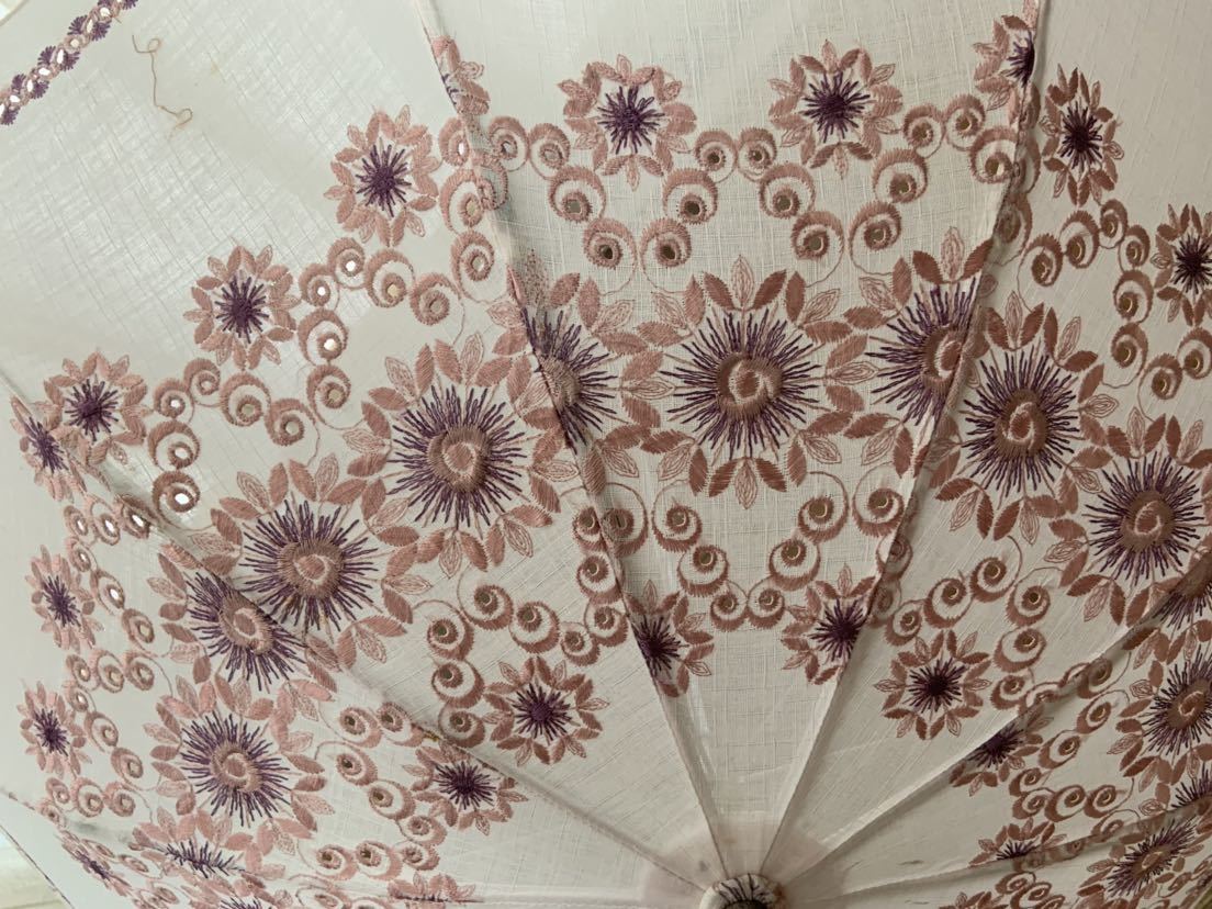  Showa Retro товар скромный вышивка. складной зонт от солнца розовый!