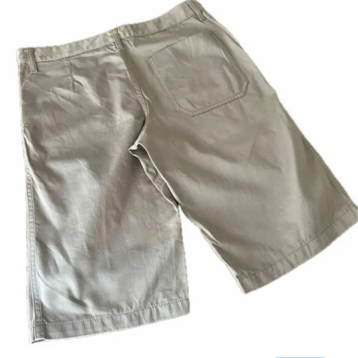 バレンシアガ メンズショートパンツ サイズ44 美品 茶色 バレンシアガ メンズショートパンツ サイズ44 美品 茶色