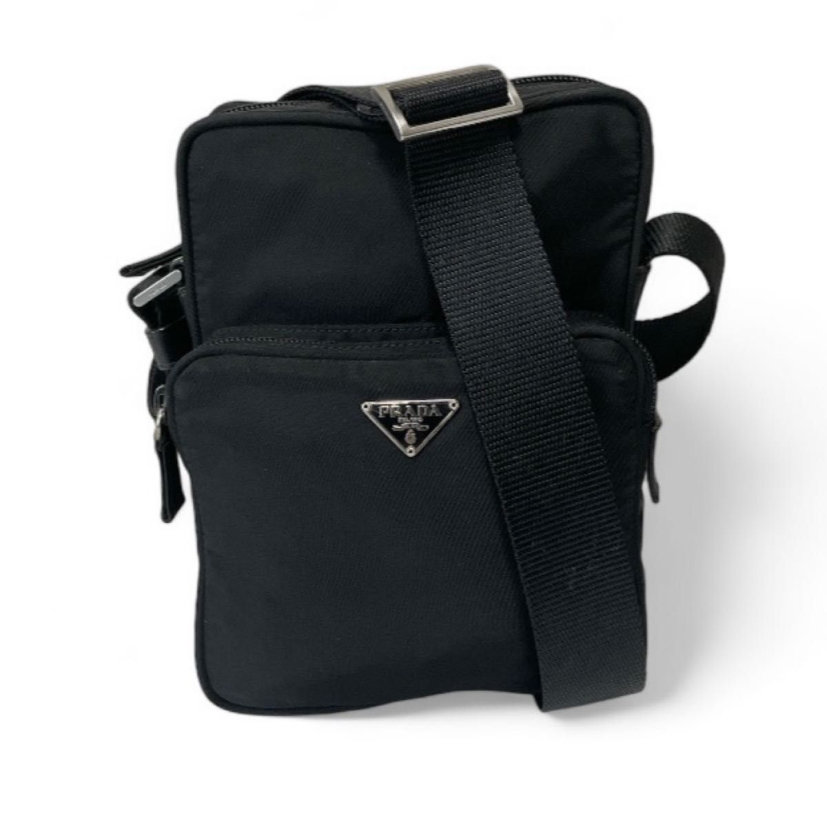 極美品〜美品】PRADA プラダ アマゾン型 ショルダーバッグ 極美品〜美品】PRADA プラダ アマゾン型 ショルダーバッグ