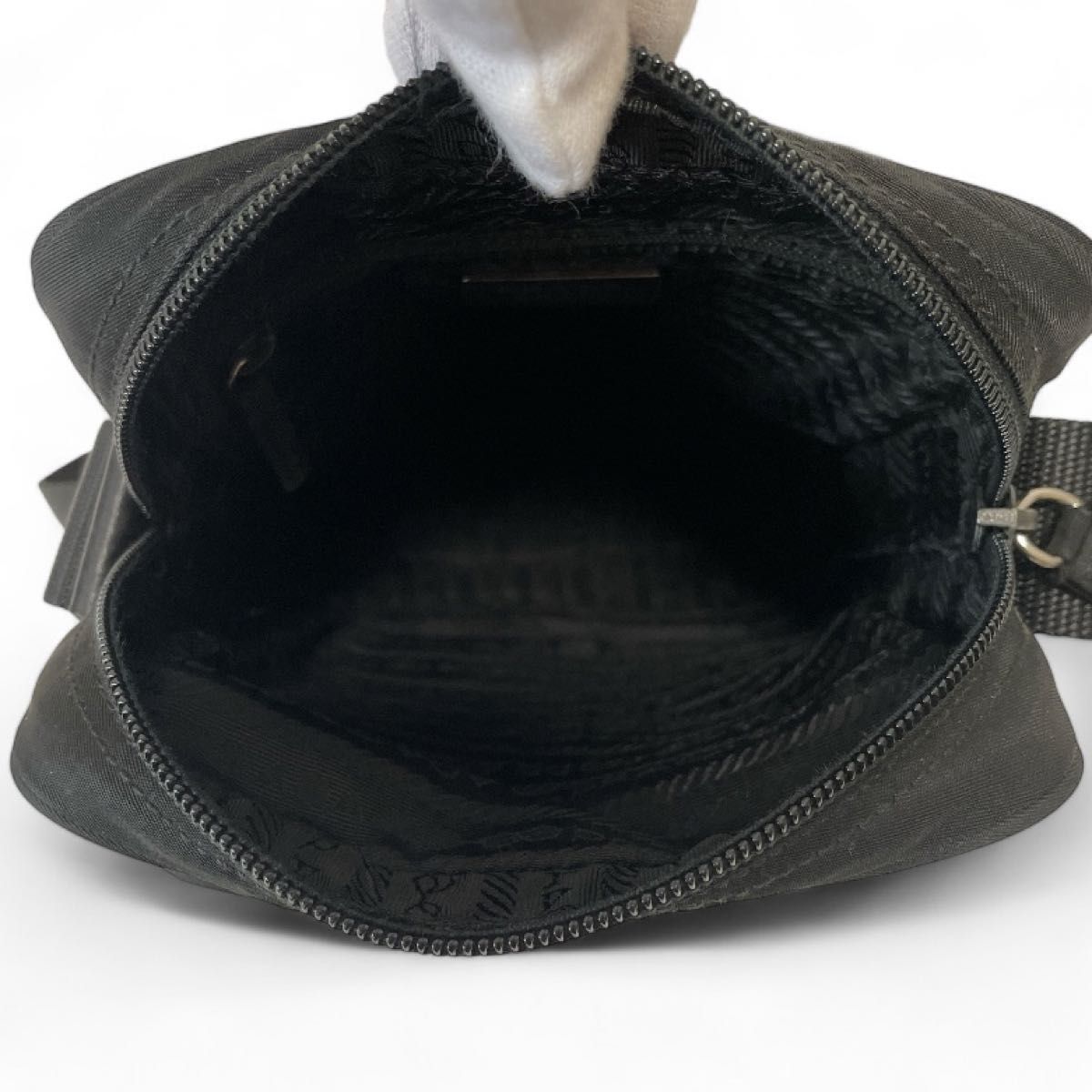 極美品〜美品】PRADA プラダ アマゾン型 ショルダーバッグ 極美品〜美品】PRADA プラダ アマゾン型 ショルダーバッグ