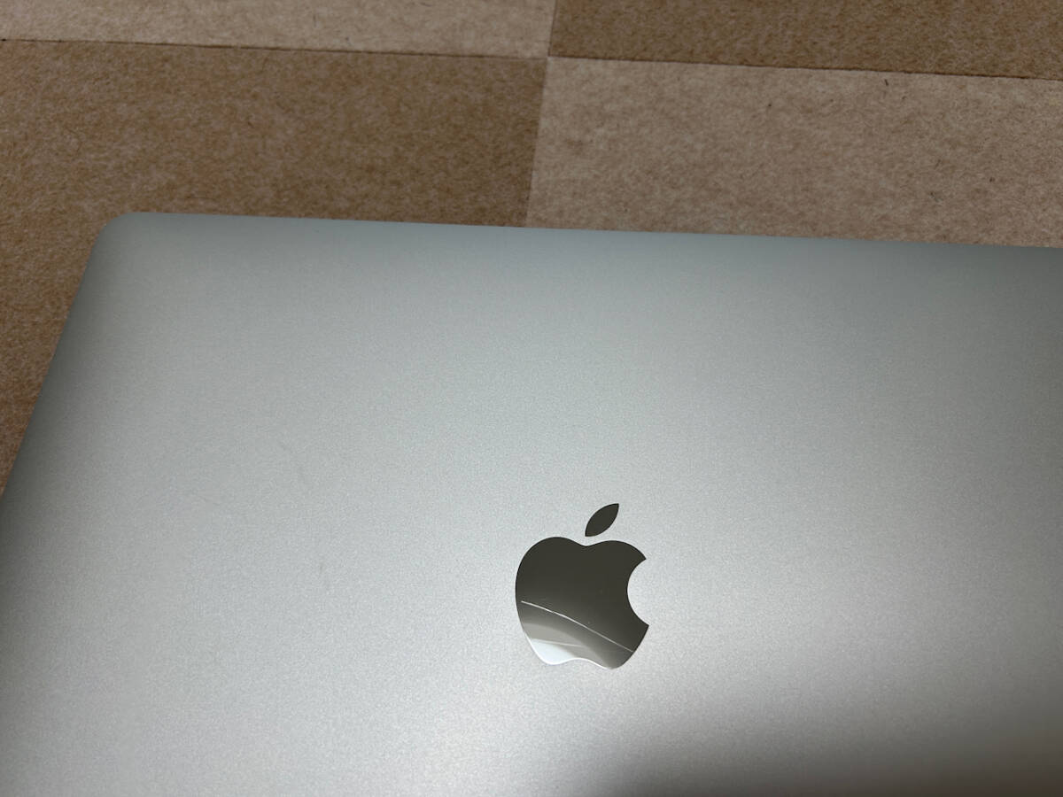 美品】13インチ M1 Macbook Air 16GB 2TB シルバー (コスパ最強 美品】13インチ M1 Macbook Air 16GB 2TB シルバー (コスパ最強