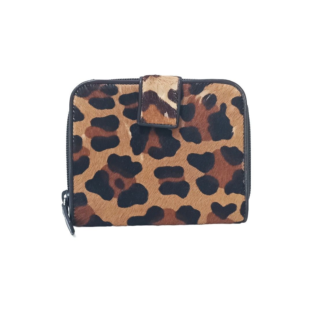 プラダ ハラコ ヒョウ柄 折り財布 1M0605 ブラウン レザー プラダ ハラコ ヒョウ柄 折り財布 1M0605 ブラウン レザー