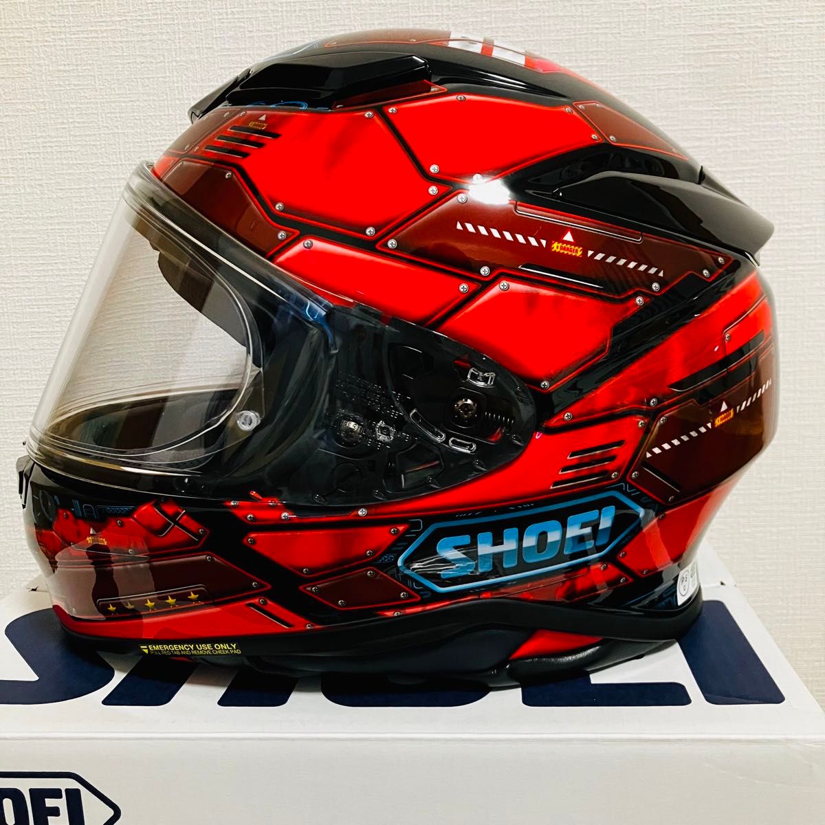 値下げ 【ほぼ未使用】2024年1月購入 限定モデル SHOEI Z-8 値下げ 【ほぼ未使用】2024年1月購入 限定モデル SHOEI Z-8