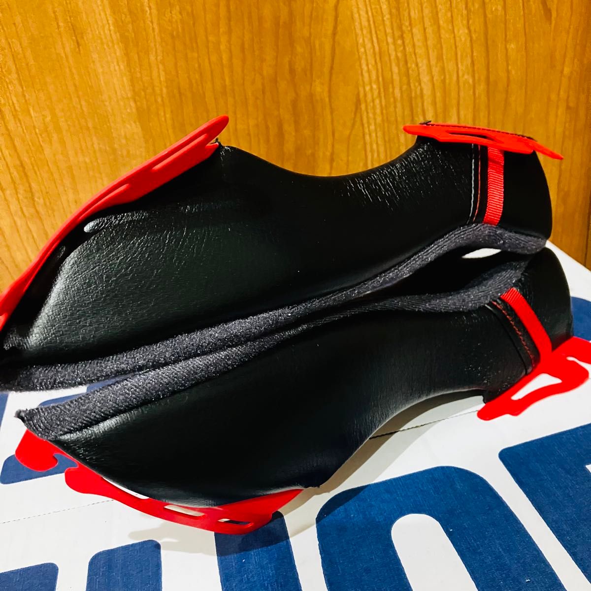 美品 SHOEI Z-8 専用 薄手チークパッド31|Yahoo!フリマ(旧 美品 SHOEI Z-8 専用 薄手チークパッド31|Yahoo!フリマ(旧