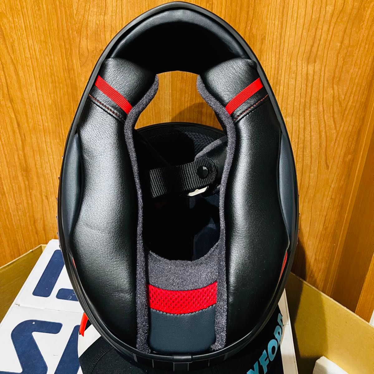 値下げ ほぼ未使用 2023年製 無傷の超美品 SHOEI Z-8 PROLOGUE 値下げ ほぼ未使用 2023年製 無傷の超美品 SHOEI Z-8 PROLOGUE