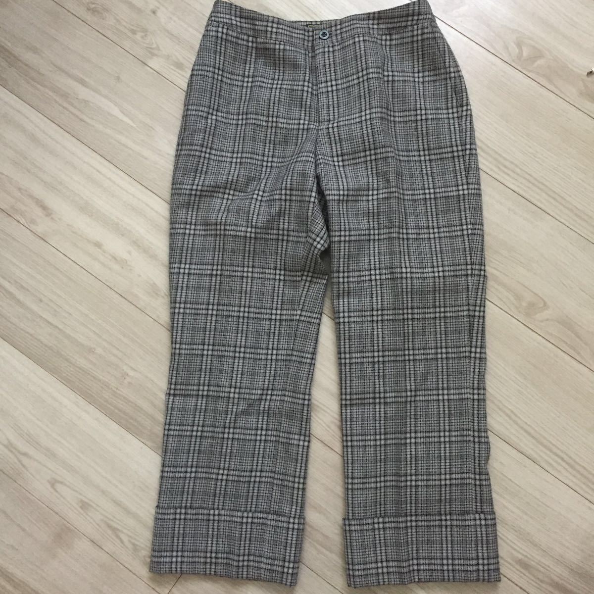 新品タグ 未着 エディー バウアー Eddie Bauer 毛100 wool crop pant サイズP4 グレー地、黒_画像1