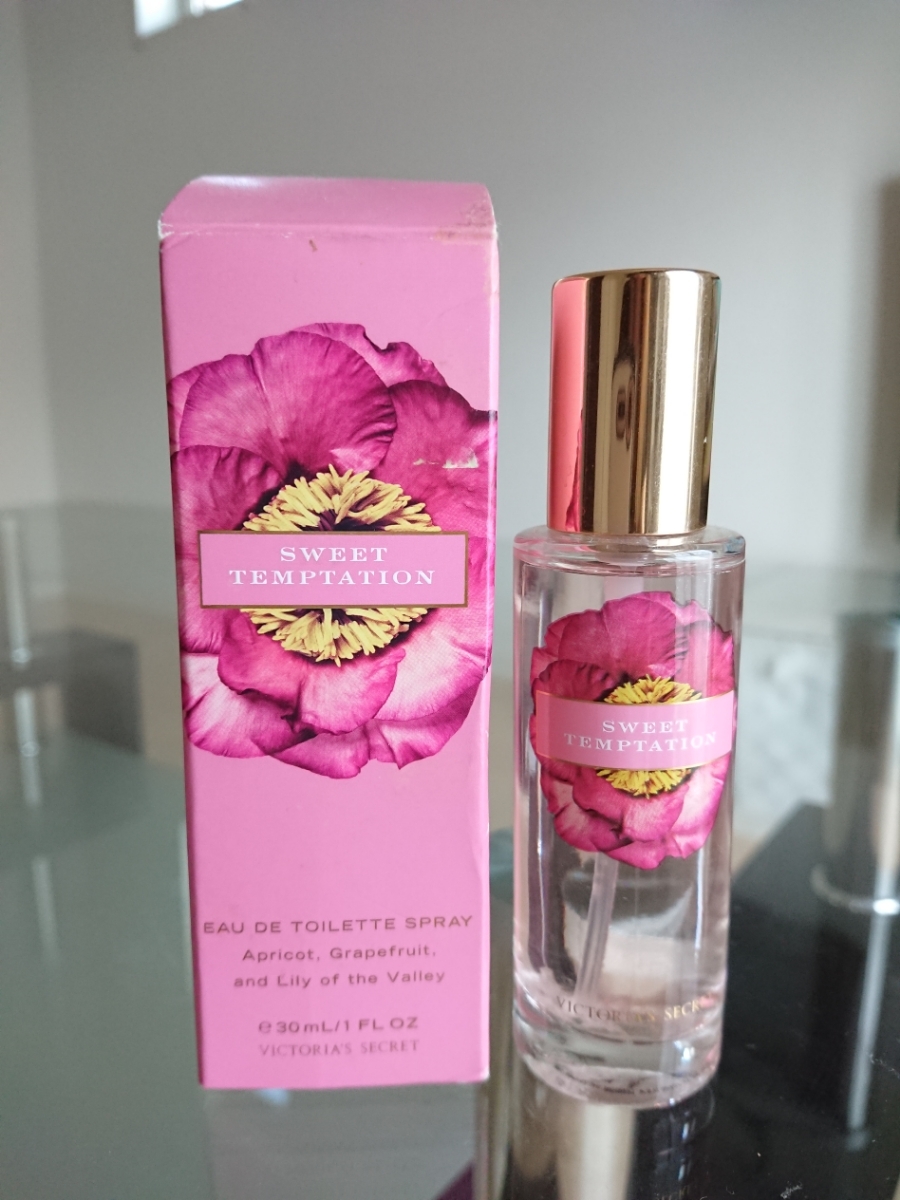 ヴィクトリアシークレット スウィート テンプテーション オードトワレ Victoria's Secret SWEET TEMPTATION EDT 30ml 香水_画像1