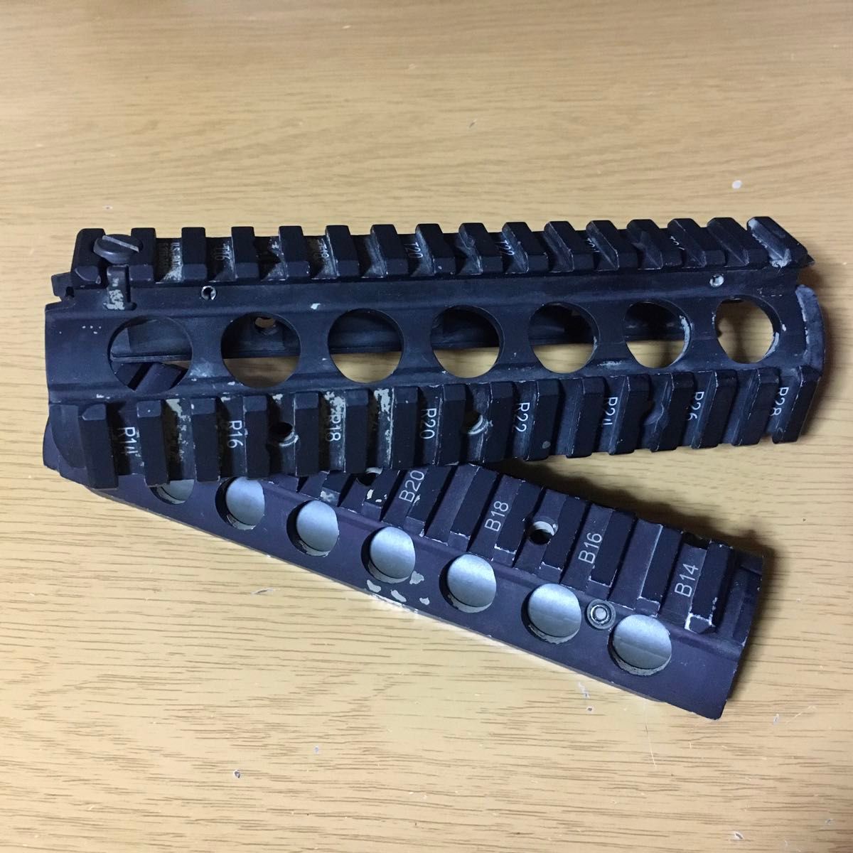 Knight's Armament KAC RAS 実物 ハンドガード レールハンド Knight's Armament KAC RAS 実物 ハンドガード レールハンド