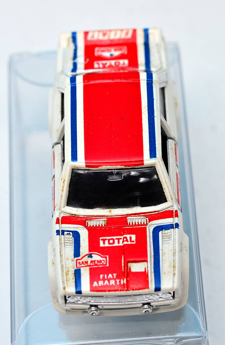 トミカ 1979年 NO.11 フィアット 131 アバルト ラリー 日本製 トミカ 1979年 NO.11 フィアット 131 アバルト ラリー 日本製