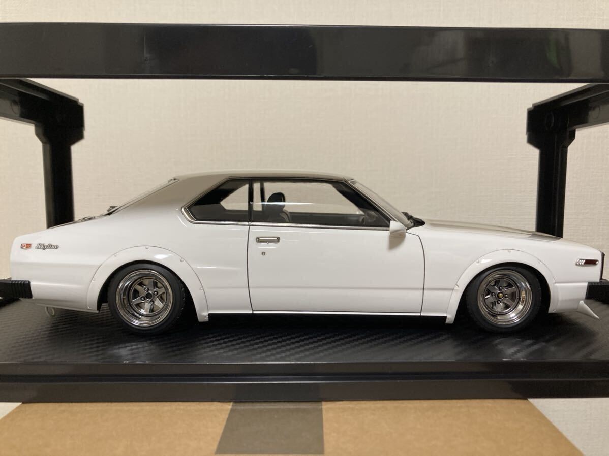 イグニッションモデル IGNITION MODEL 1/18 Nissan Skyline 2000 イグニッションモデル IGNITION MODEL 1/18 Nissan Skyline 2000