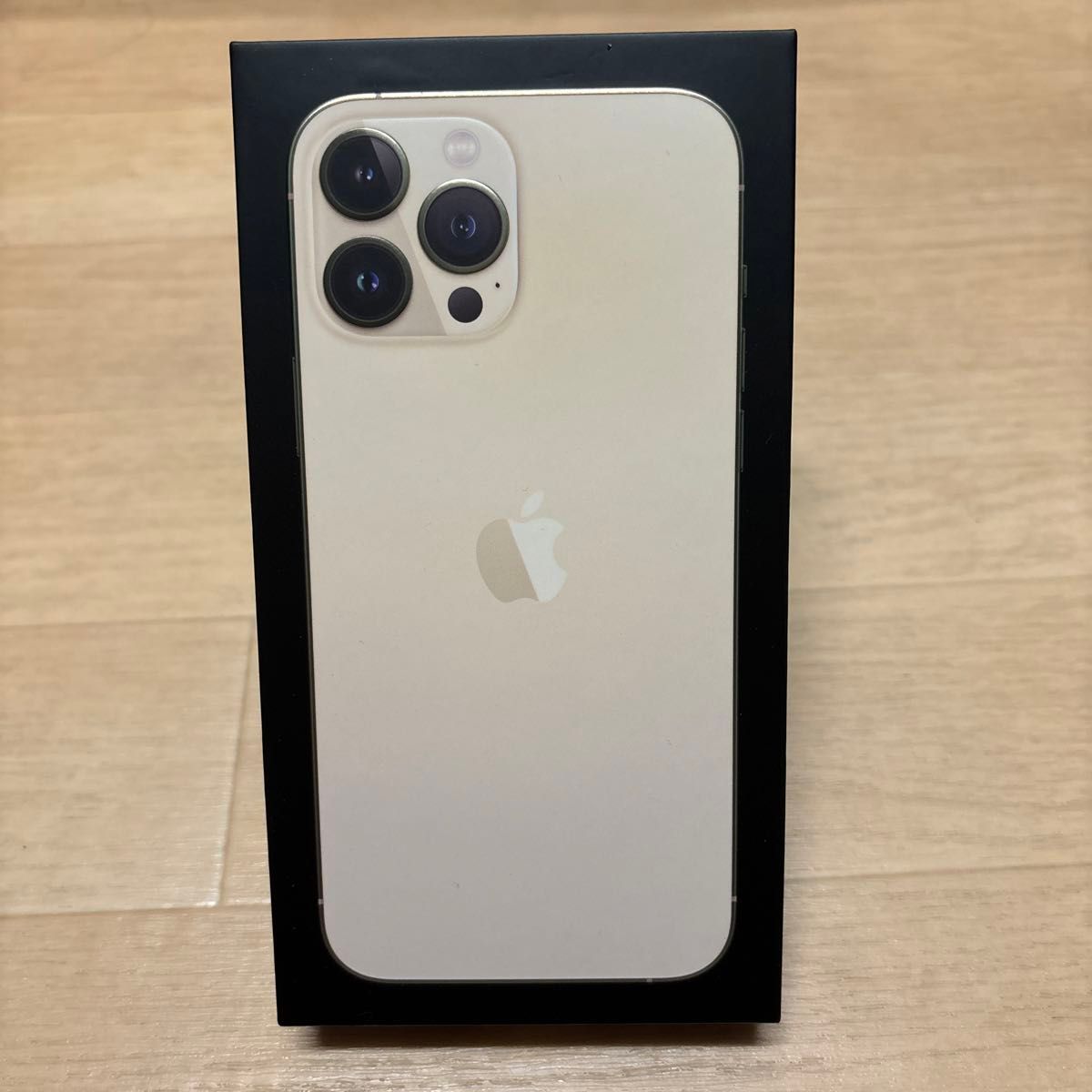 Apple アップル iPhone 13 Pro Max 128GB ゴールド SIMロック Apple アップル iPhone 13 Pro Max 128GB ゴールド SIMロック