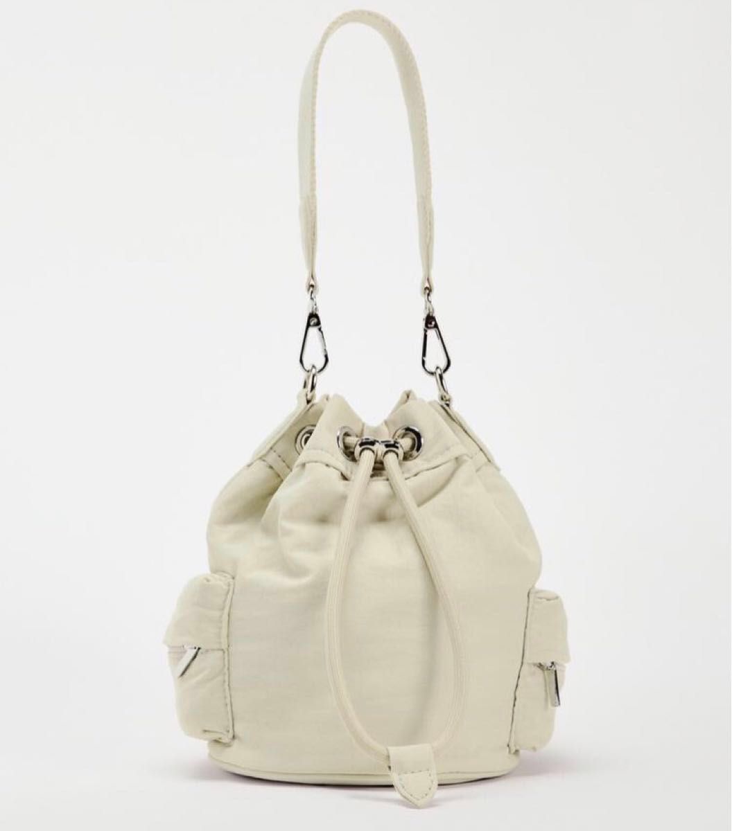 ファブリック バケットバッグ ZARA テクニカルファブリック ミニバケットバッグ|Yahoo!フリマ
