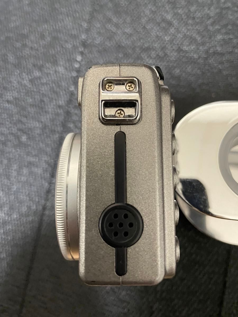 ジャンク】ニコン NIKON COOLPIX P5000 シルバー|Yahoo!フリマ ジャンク】ニコン NIKON COOLPIX P5000 シルバー|Yahoo!フリマ