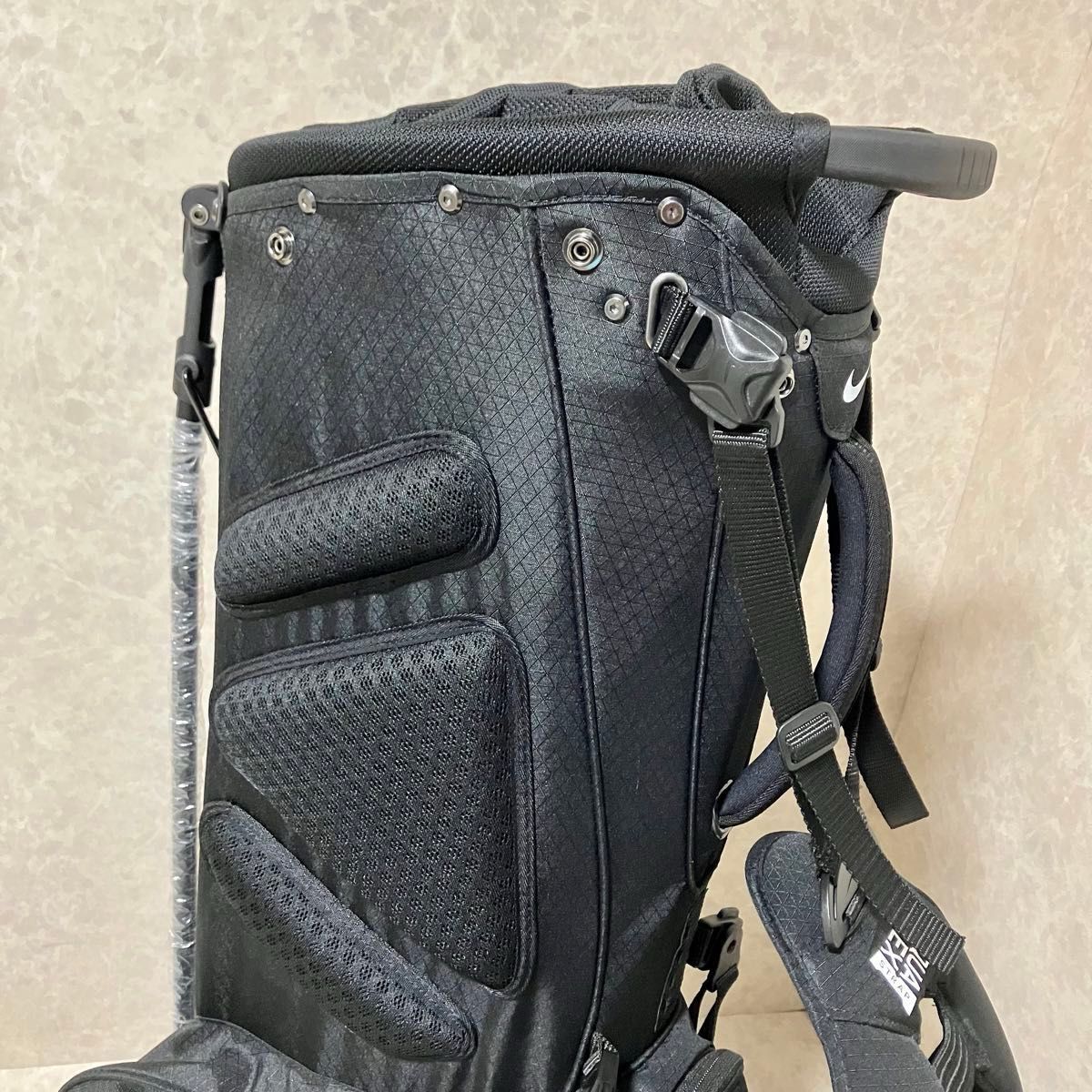 ナイキ スタンド キャディバッグ ゴルフ 軽量 14分割 未使用品 ナイキ スタンド キャディバッグ ゴルフ 軽量 14分割 未使用品