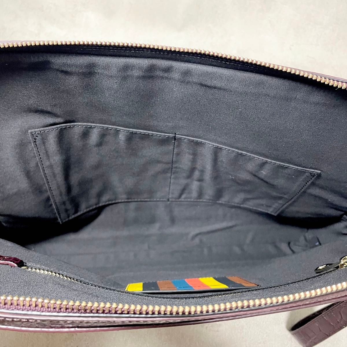 極美品】Paul Smith ポールスミス クラッチバック クロコ 型押し 極美品】Paul Smith ポールスミス クラッチバック クロコ 型押し