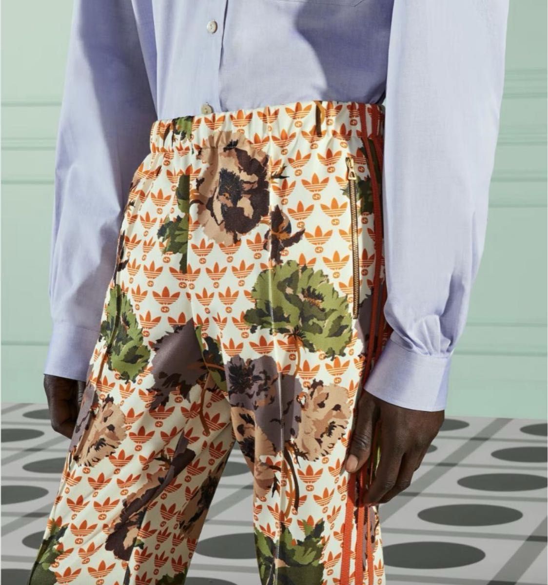 新品】adidas×GUCCI セットアップ ジャージ上下 花柄 アディダス 新品】adidas×GUCCI セットアップ ジャージ上下 花柄 アディダス