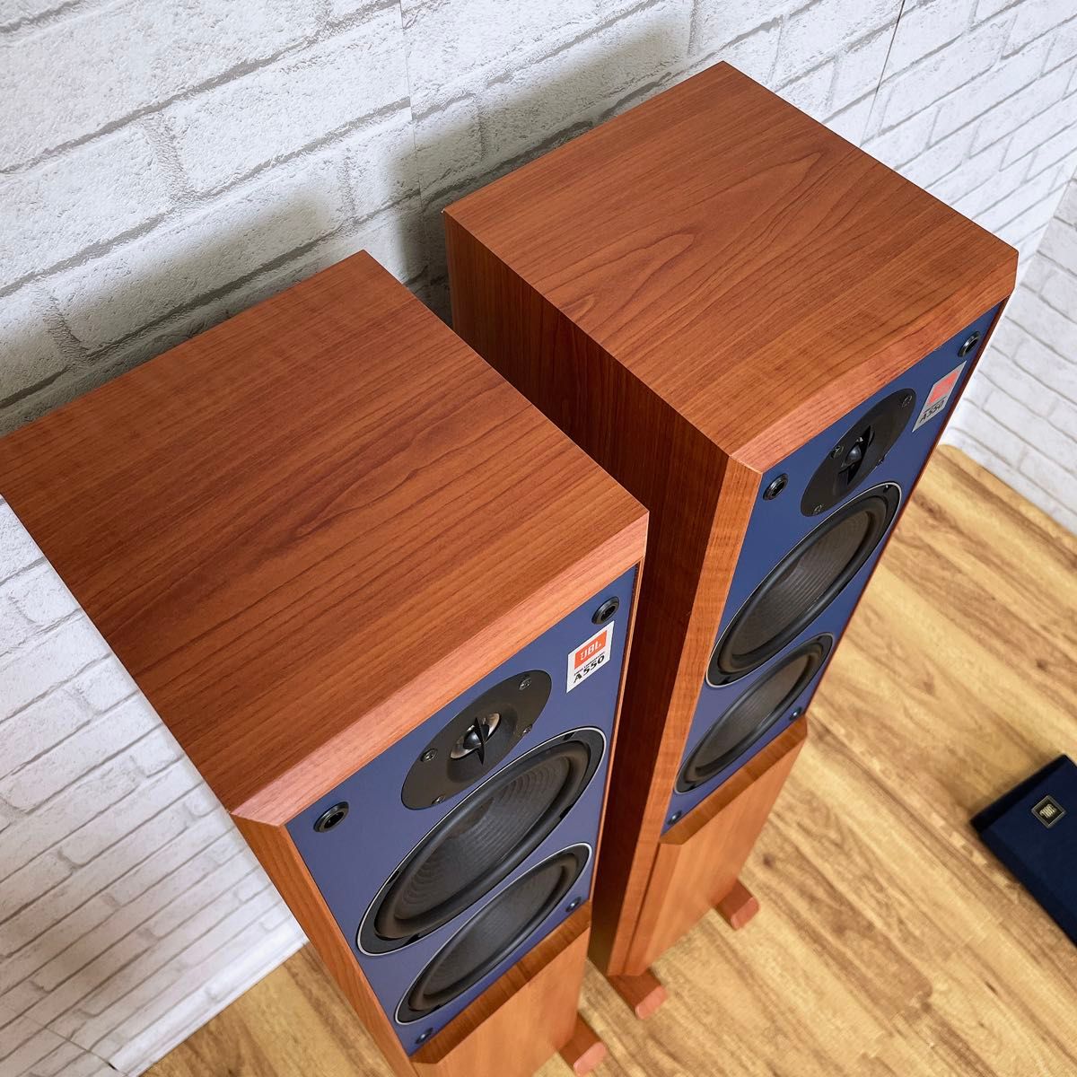 美品】希少 高級スピーカー JBL A550 トールボーイスピーカー 美品】希少 高級スピーカー JBL A550 トールボーイスピーカー