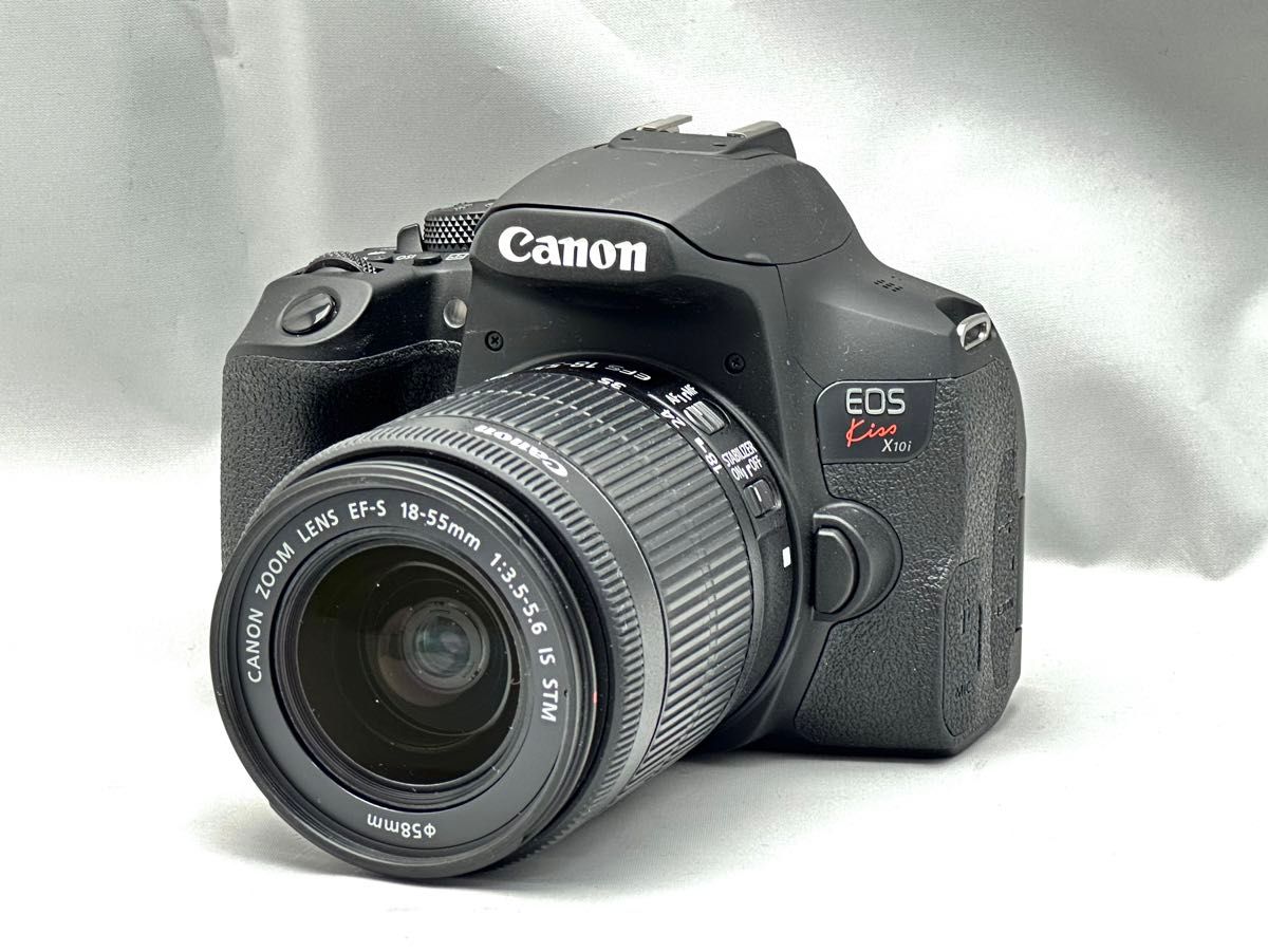 ショット数2 000以下 未使用に近い EOS kiss X10i レンズキット ショット数2 000以下 未使用に近い EOS kiss X10i レンズキット