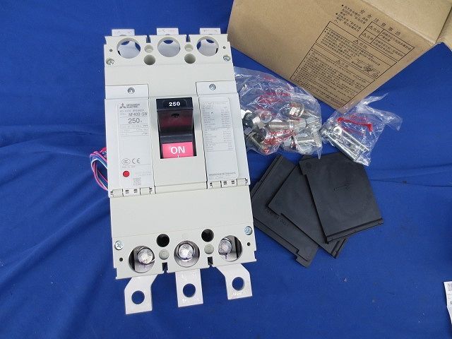 ノーヒューズブレーカ3P250A(アラームスイッチ付) NF400-SW 分電 ノーヒューズブレーカ3P250A(アラームスイッチ付) NF400-SW 分電
