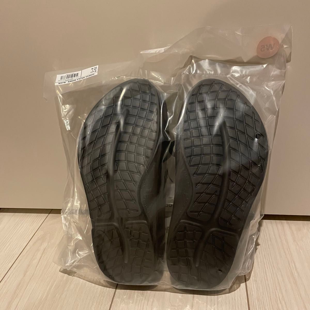OOFOS ウーフォス OOmega ウーメガ ブラック 22cm 厚底|Yahoo OOFOS ウーフォス OOmega ウーメガ ブラック 22cm 厚底|Yahoo