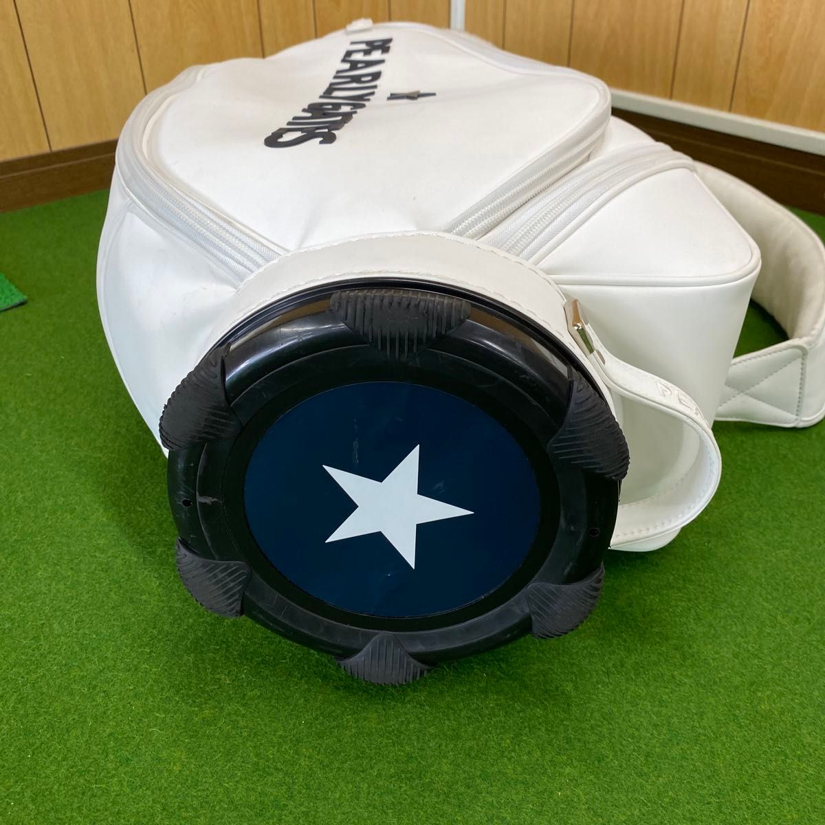 パーリーゲイツ 星に願いを キャディバッグ 中古美品 ボア パーリーゲイツ 星に願いを キャディバッグ 中古美品 ボア