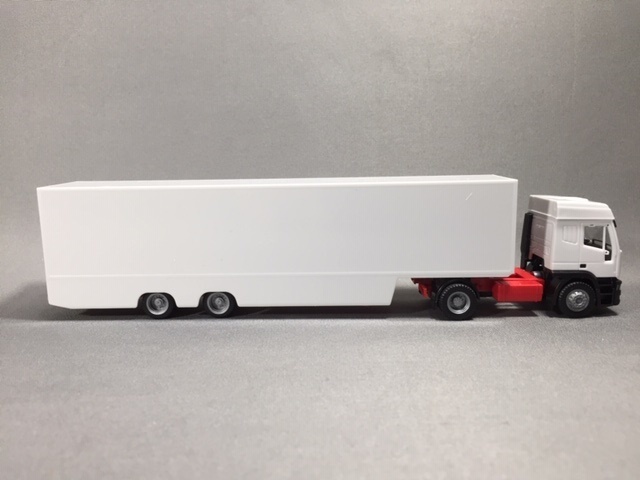 1/87 Herpa IVECO Eurotech Eurokoffer _画像3