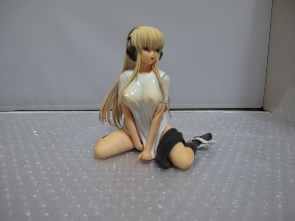 ヤフオク フィギュア メイド嫁 有紀 髪色は黄色系 Another
