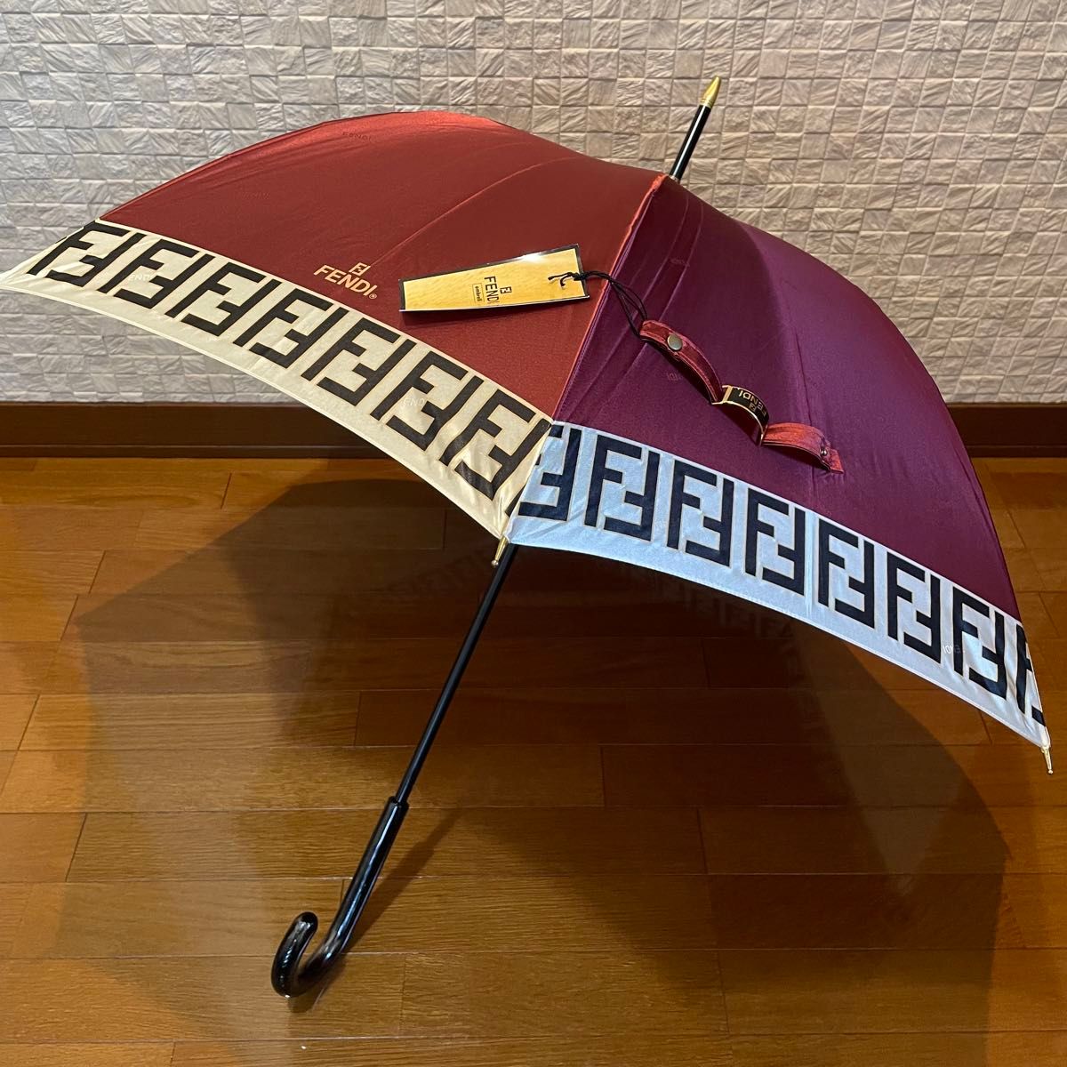 新品タグ付 FENDI(フェンディ) 長傘 ②|Yahoo!フリマ(旧 新品タグ付 FENDI(フェンディ) 長傘 ②|Yahoo!フリマ(旧