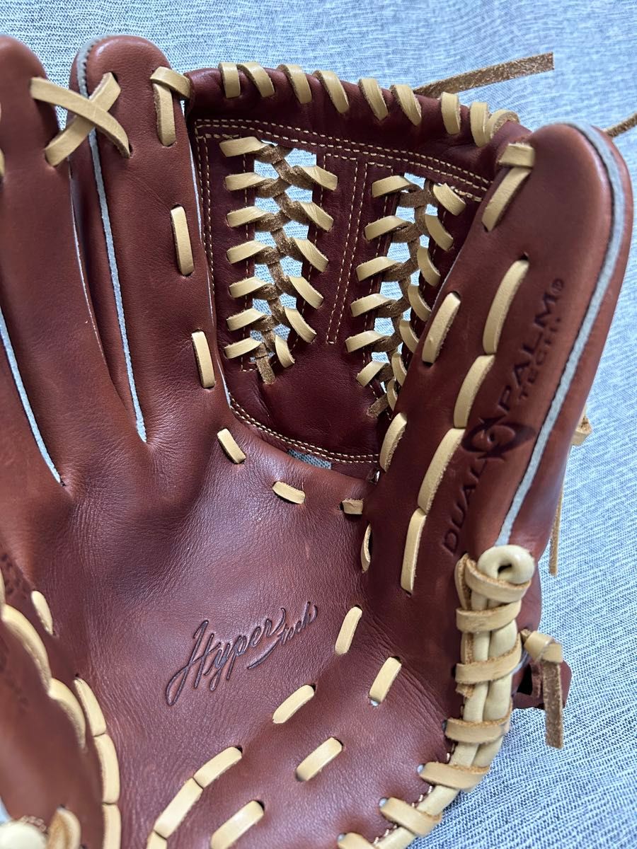 新品タグ付 ローリングス ソフトボール オールラウンド用 グラブ 新品タグ付 ローリングス ソフトボール オールラウンド用 グラブ