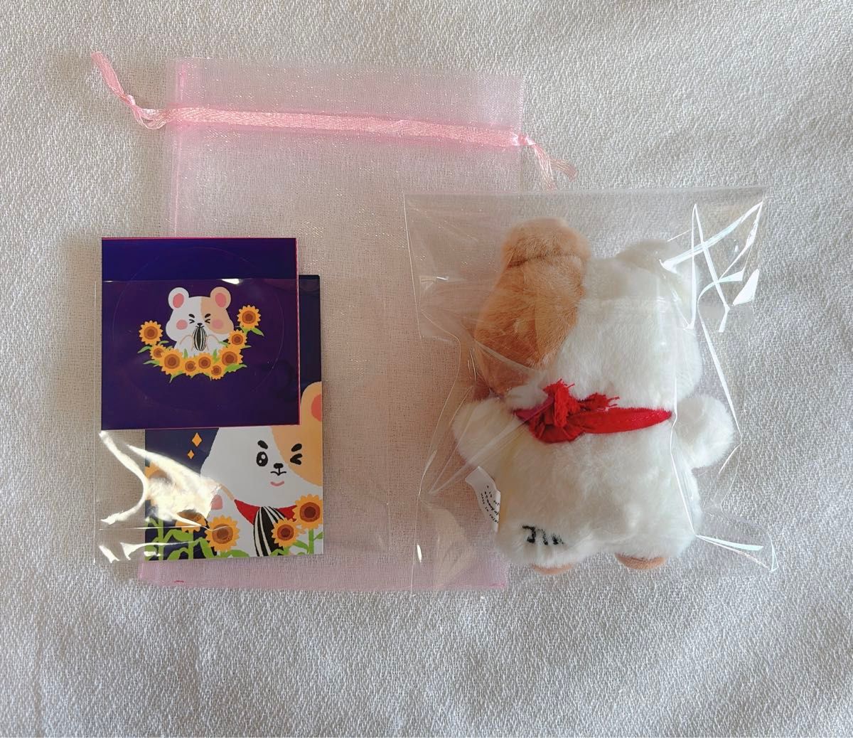 BTS ジン マスター 10cm ぬいぐるみ ハムチニ|Yahoo!フリマ(旧 BTS ジン マスター 10cm ぬいぐるみ ハムチニ|Yahoo!フリマ(旧