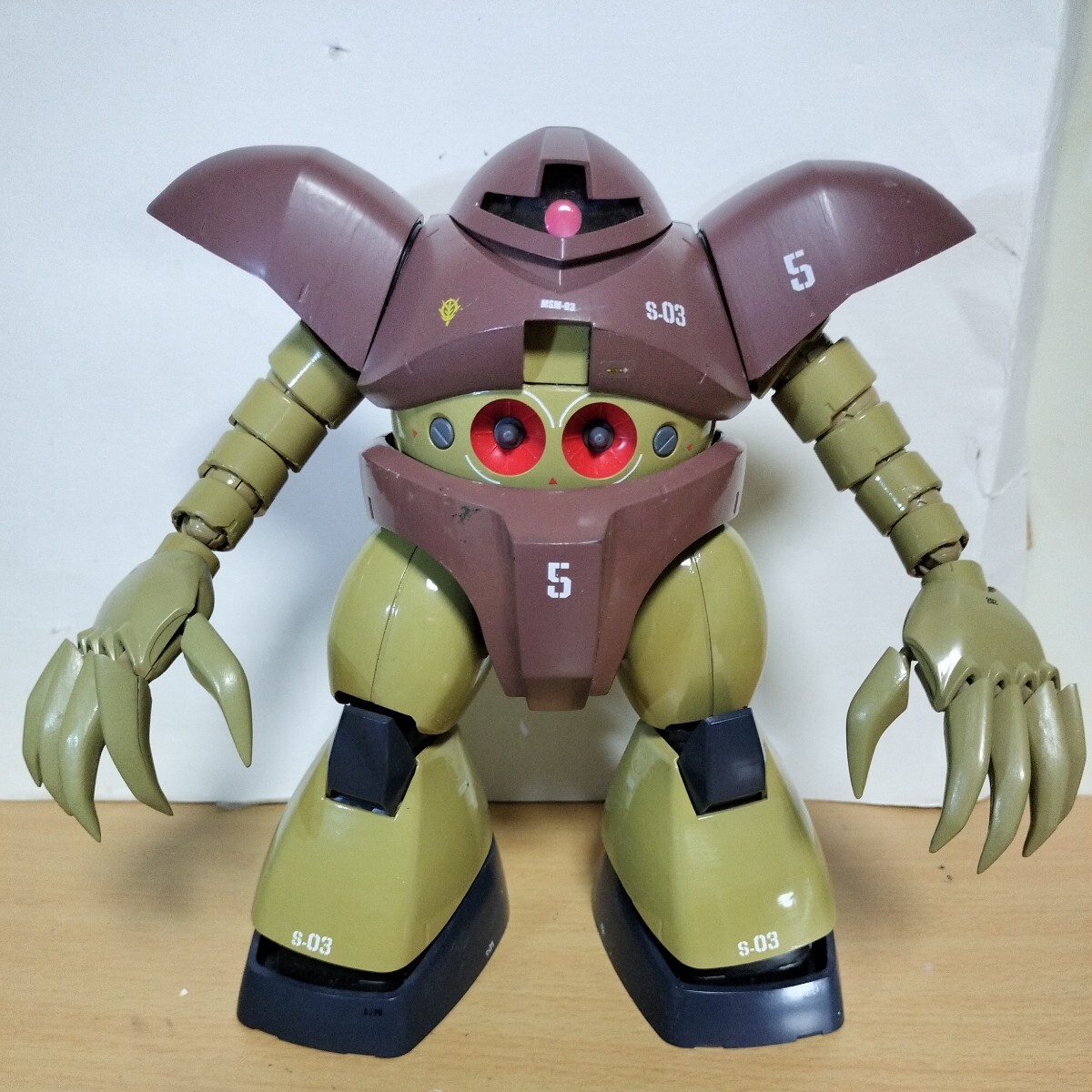 Yahoo!オークション - MG 1/100 ジオン軍 水陸両用MS MSM-03 Yahoo!オークション - MG 1/100 ジオン軍 水陸両用MS MSM-03