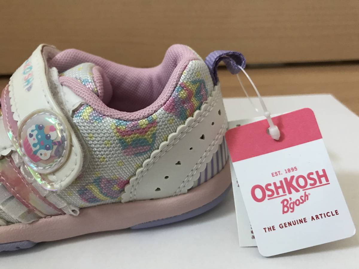  new goods unused Oshkosh sneakers OSK B382 color : white size :13.5.