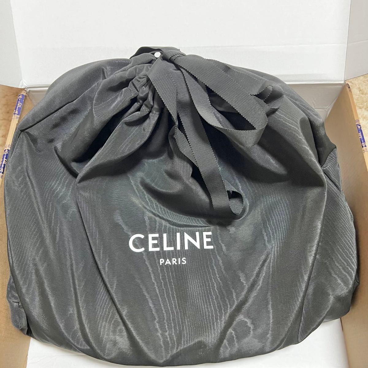 新品未使用・大人気 CELINE クラシック パニエ かごバッグ 新品未使用・大人気 CELINE クラシック パニエ かごバッグ