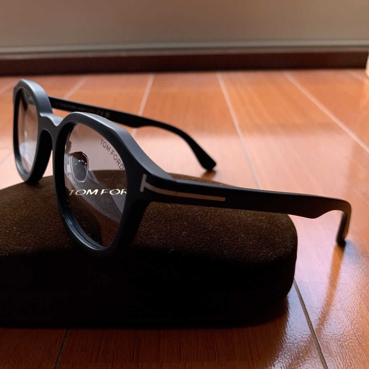 新品未使用】Ron Herman × TOM FORD 別注限定サングラス|Yahoo 新品未使用】Ron Herman × TOM FORD 別注限定サングラス|Yahoo