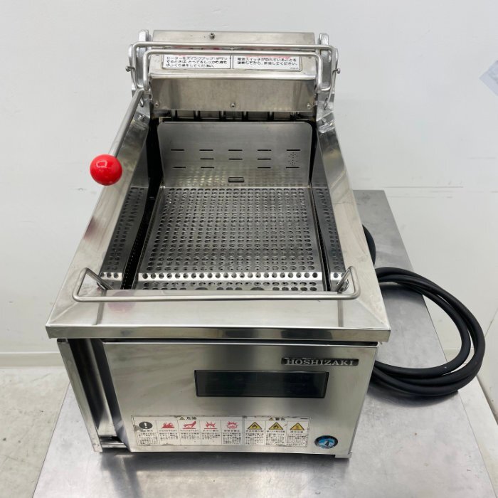 ☆【送料無料】現状渡し 日本イトミック 床置貯湯型 小型電気 ☆【送料無料】現状渡し 日本イトミック 床置貯湯型 小型電気