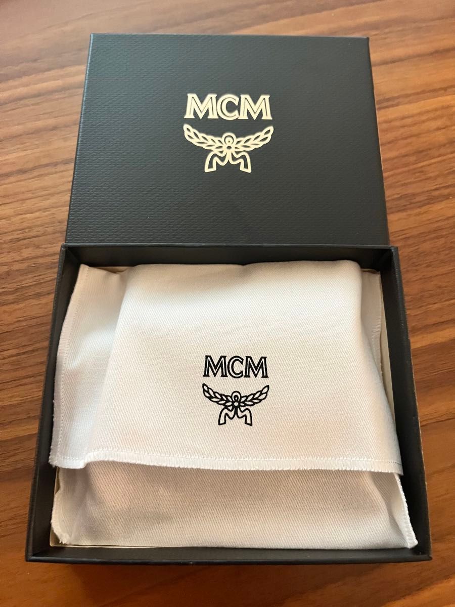 MCMロゴプリントと本革のトリムをあしらった - 小物 MCMロゴプリントと本革のトリムをあしらった - 小物