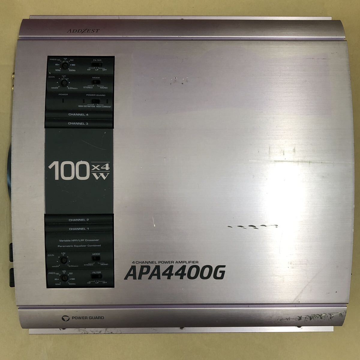 ADDZEST アゼスト APA4400G パワーアンプ - カーオーディオ ADDZEST アゼスト APA4400G パワーアンプ - カーオーディオ