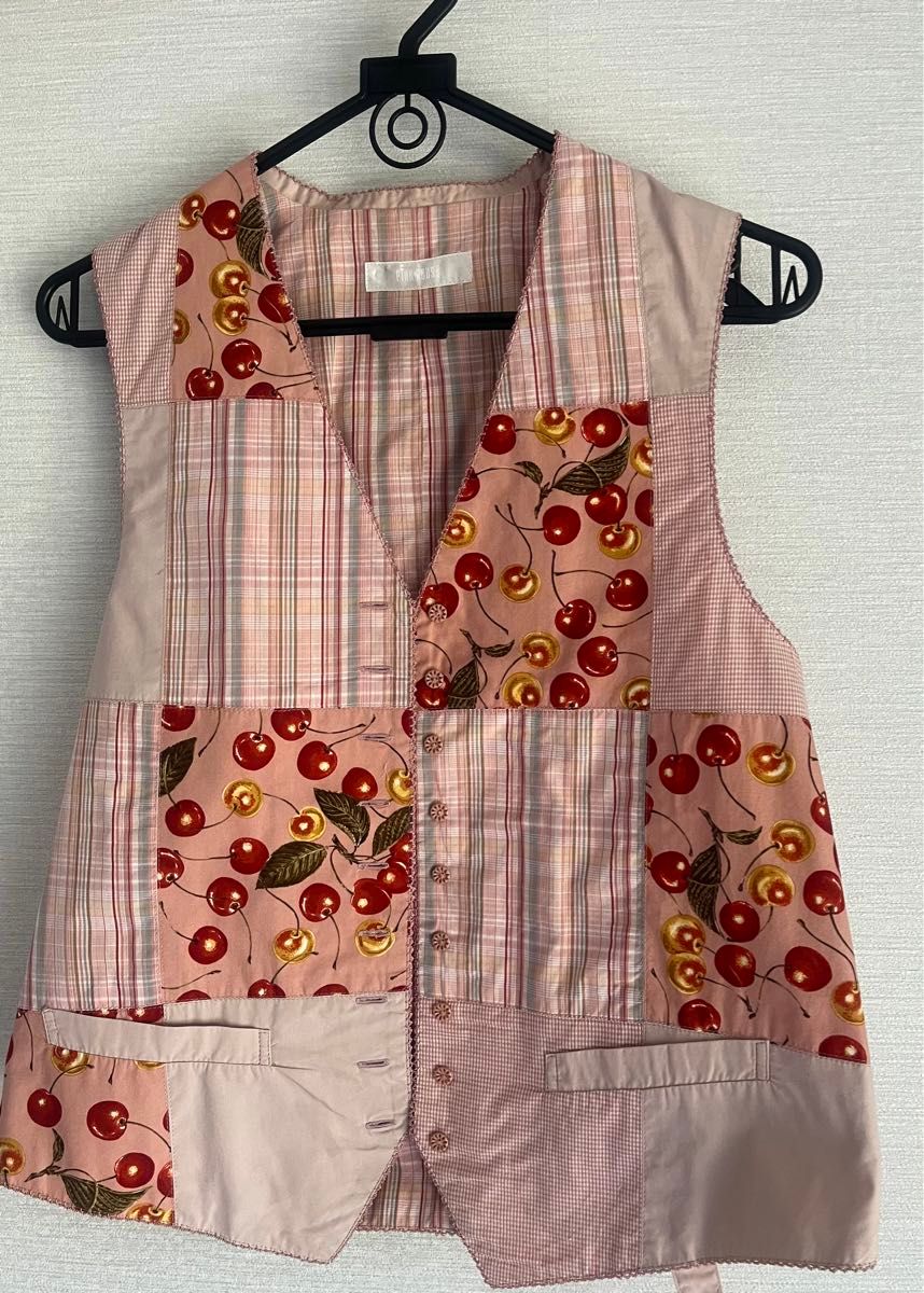 ピンクハウス 80年代 ピンクチェリー柄の半袖ワンピース+ピンク ピンクハウス 80年代 ピンクチェリー柄の半袖ワンピース+ピンク