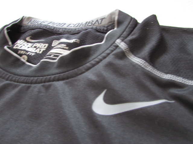  use little Nike company manufactured PRO COMBAT short sleeves T-shirt training compression black / gray size S Pro combat DRI-FIT