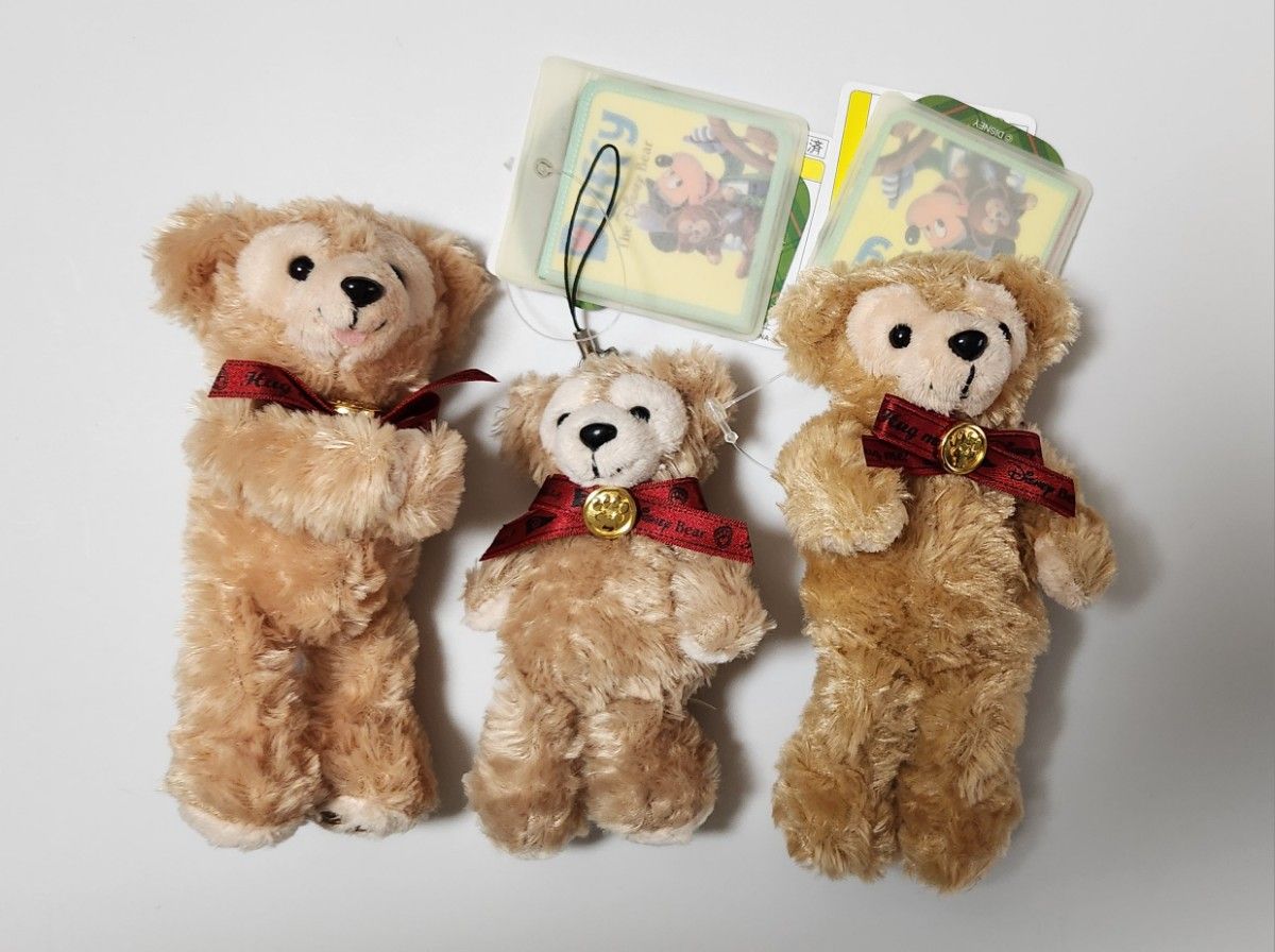初期物】【レア】 ダッフィー ディズニーベア ぬいぐるみバッジ 初期物】【レア】 ダッフィー ディズニーベア ぬいぐるみバッジ