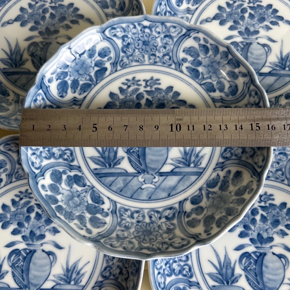 三洋陶器 龍峰窯 林斎 染付間取花紋 銘々皿揃 5枚セット 中皿 三洋陶器 龍峰窯 林斎 染付間取花紋 銘々皿揃 5枚セット 中皿