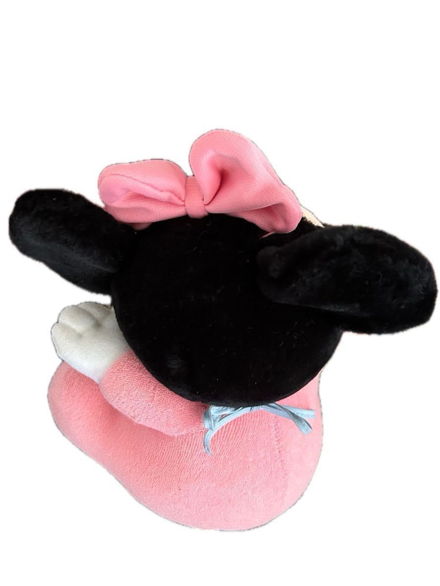 moページ ミニー、デール2点 値下げします ミニーマウス ぬいぐるみ BIG26cm お座りしてる