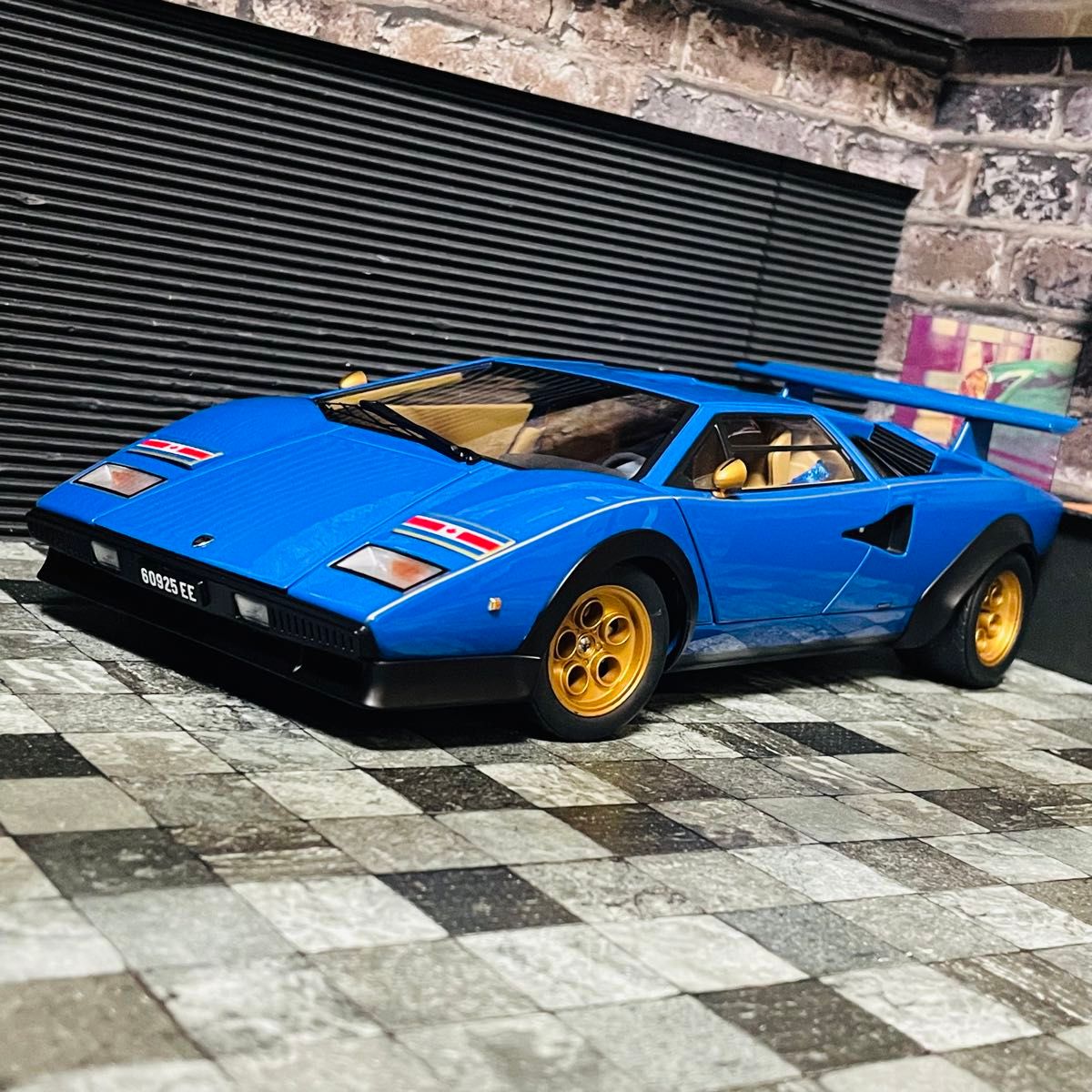 1/18 AUTOart ランボルギーニ カウンタック LP500S ウォルター 1/18 AUTOart ランボルギーニ カウンタック LP500S ウォルター