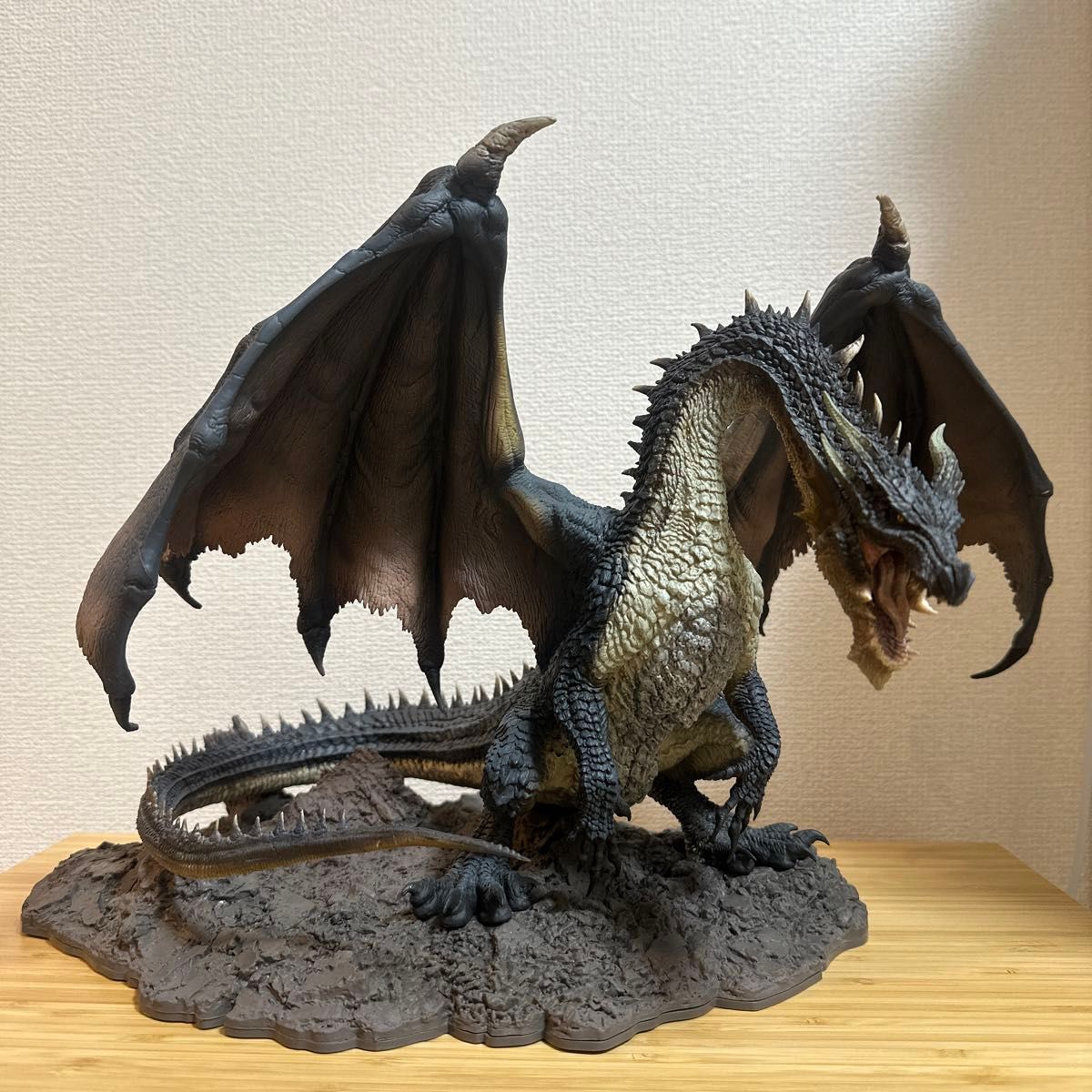 モンスターハンター カプコンフィギュアビルダー 黒龍 モンスターハンター カプコンフィギュアビルダー 黒龍