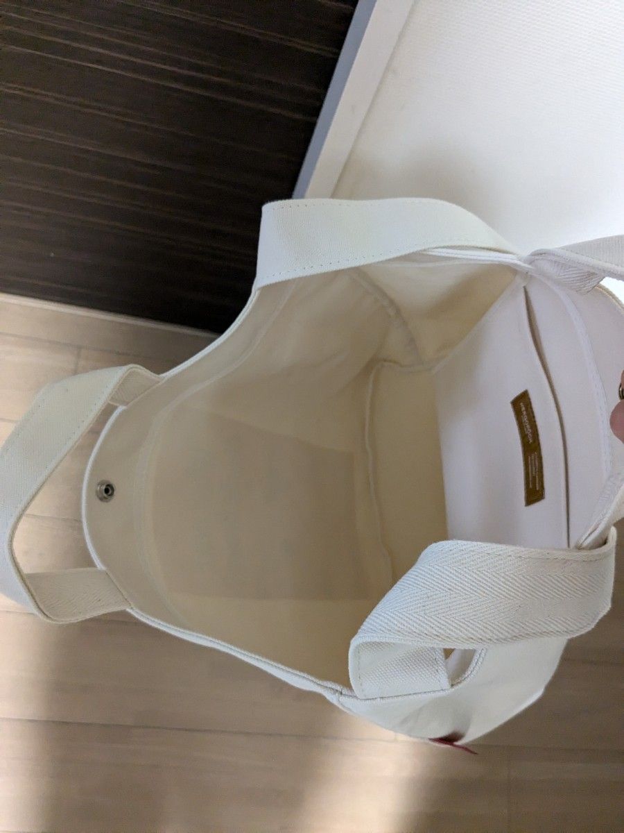 ピーナッツ阪急百貨店限定 バッグ エルゴポック 新品未使用 ピーナッツ阪急百貨店限定 バッグ エルゴポック 新品未使用