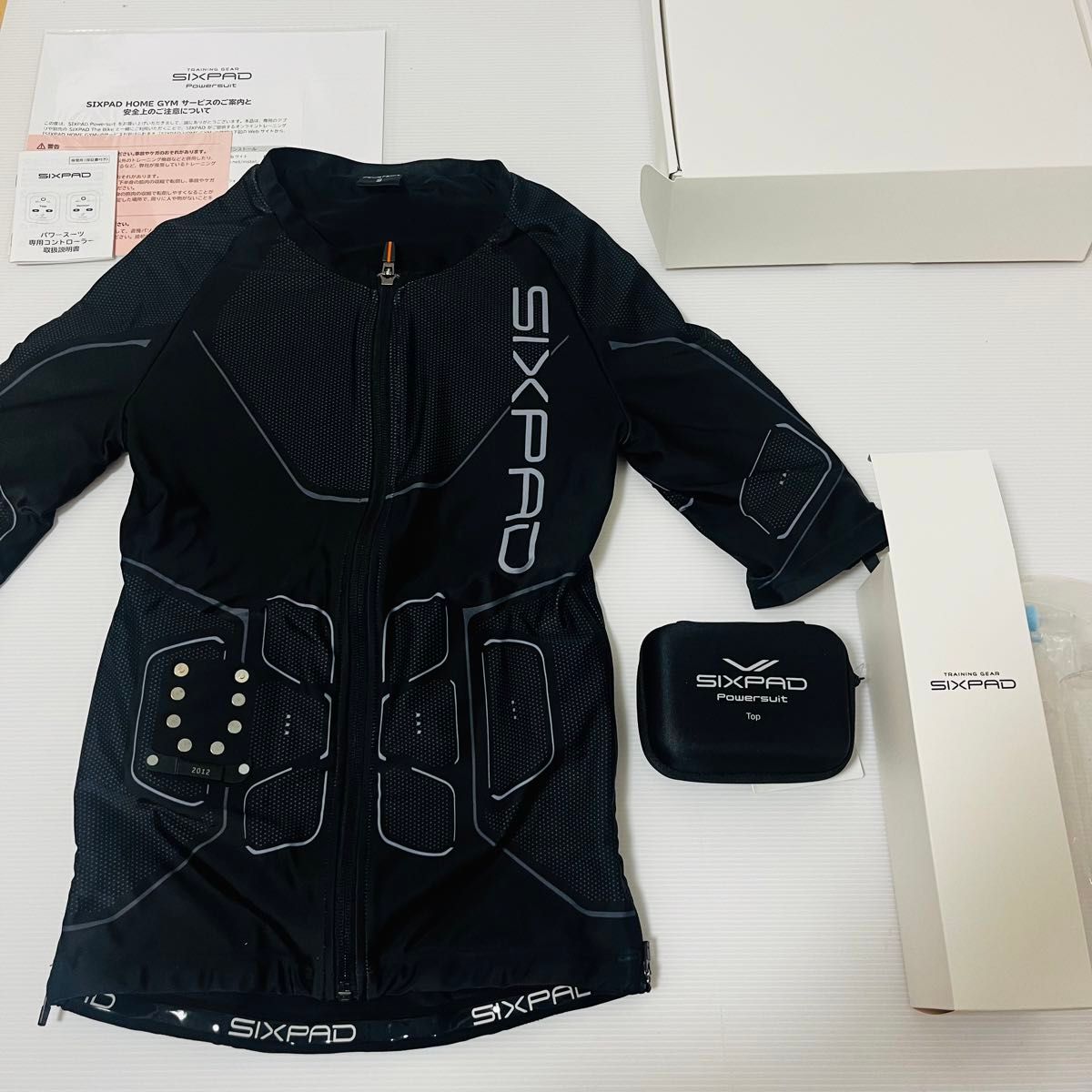 美品】シックスパッド パワースーツ メンズSサイズ 上下セット 美品】シックスパッド パワースーツ メンズSサイズ 上下セット