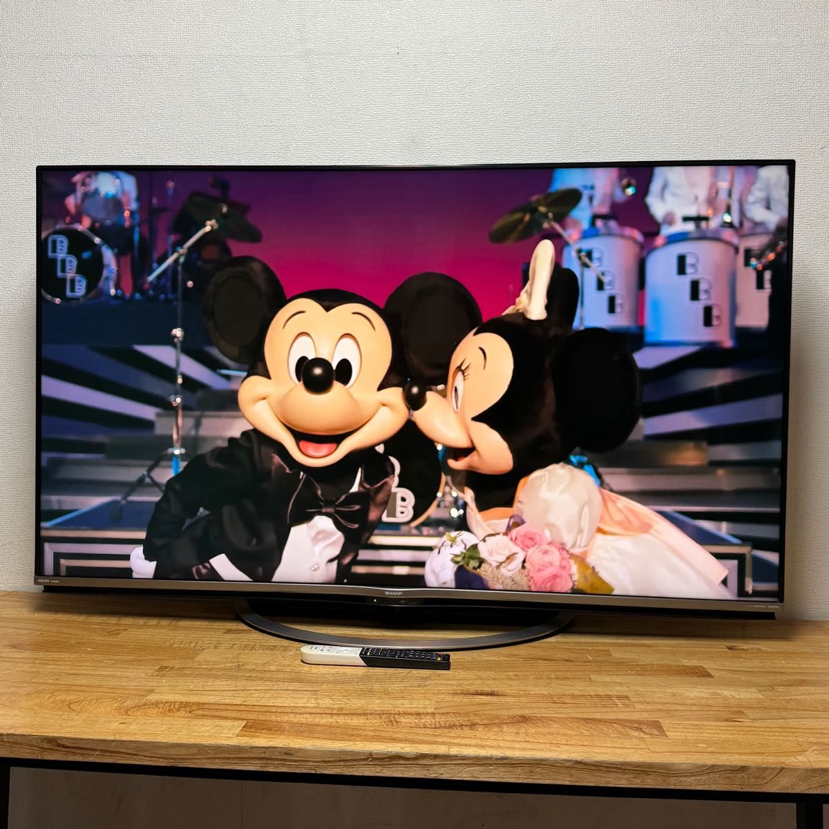 シャープ 60インチ 4K 液晶テレビ AQUOS LC-60US5 Android TV 2 シャープ 60インチ 4K 液晶テレビ AQUOS LC-60US5 Android TV 2