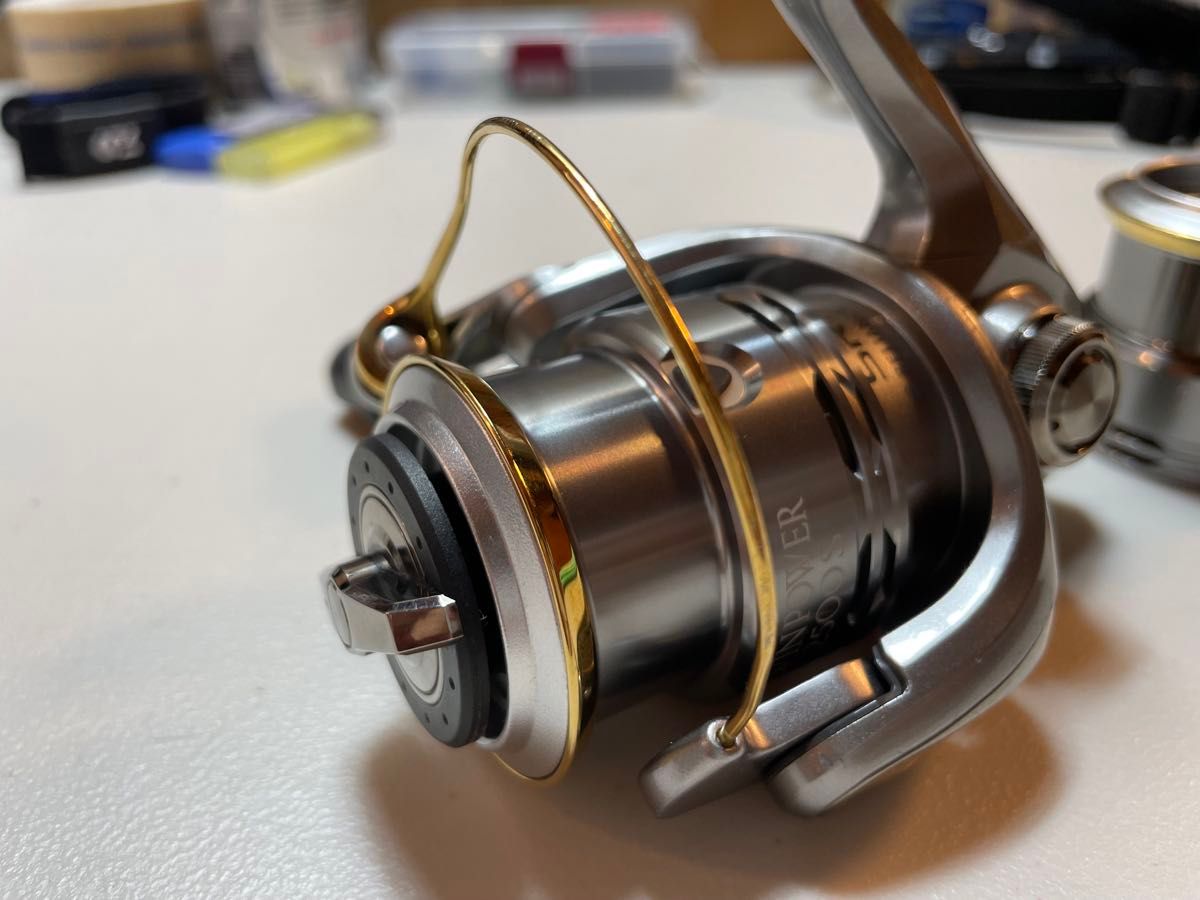 シマノ 11 ツインパワー 2500S SHIMANO 予備スプール付|Yahoo シマノ 11 ツインパワー 2500S SHIMANO 予備スプール付|Yahoo