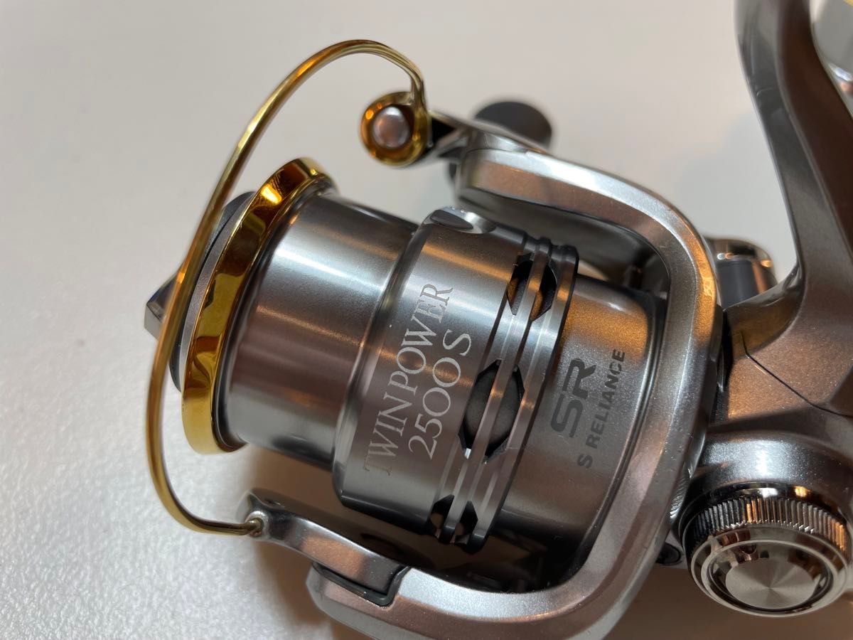 シマノ 11 ツインパワー 2500S SHIMANO 予備スプール付|Yahoo シマノ 11 ツインパワー 2500S SHIMANO 予備スプール付|Yahoo