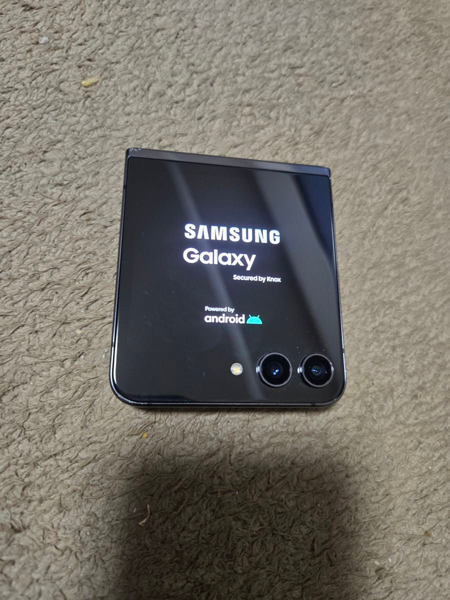 ジャンク品】Samsung|Galaxy Z Flip5 256GB|SIMフリー|SM ジャンク品】Samsung|Galaxy Z Flip5 256GB|SIMフリー|SM